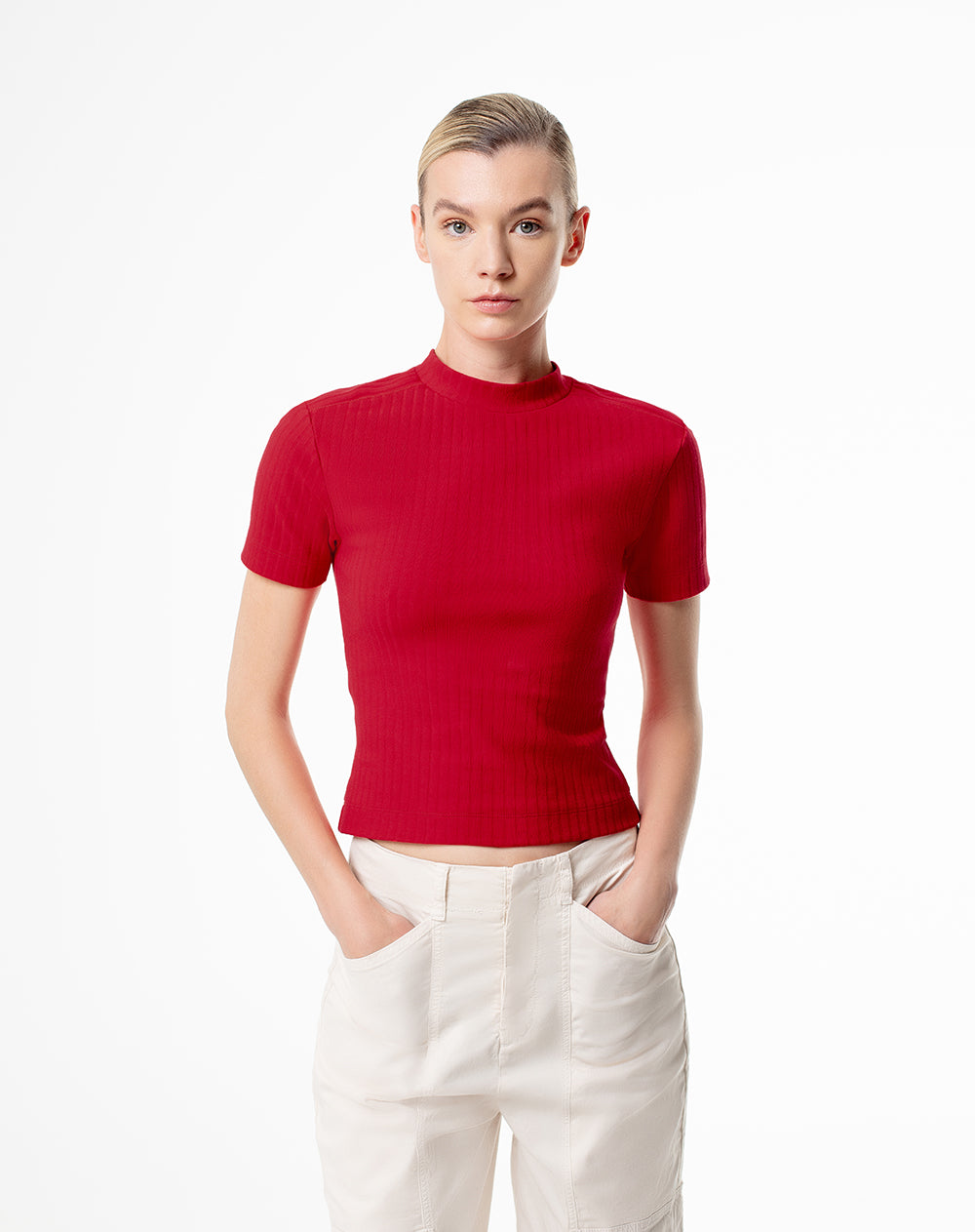 Camiseta Aizob slim fit manga corta roja