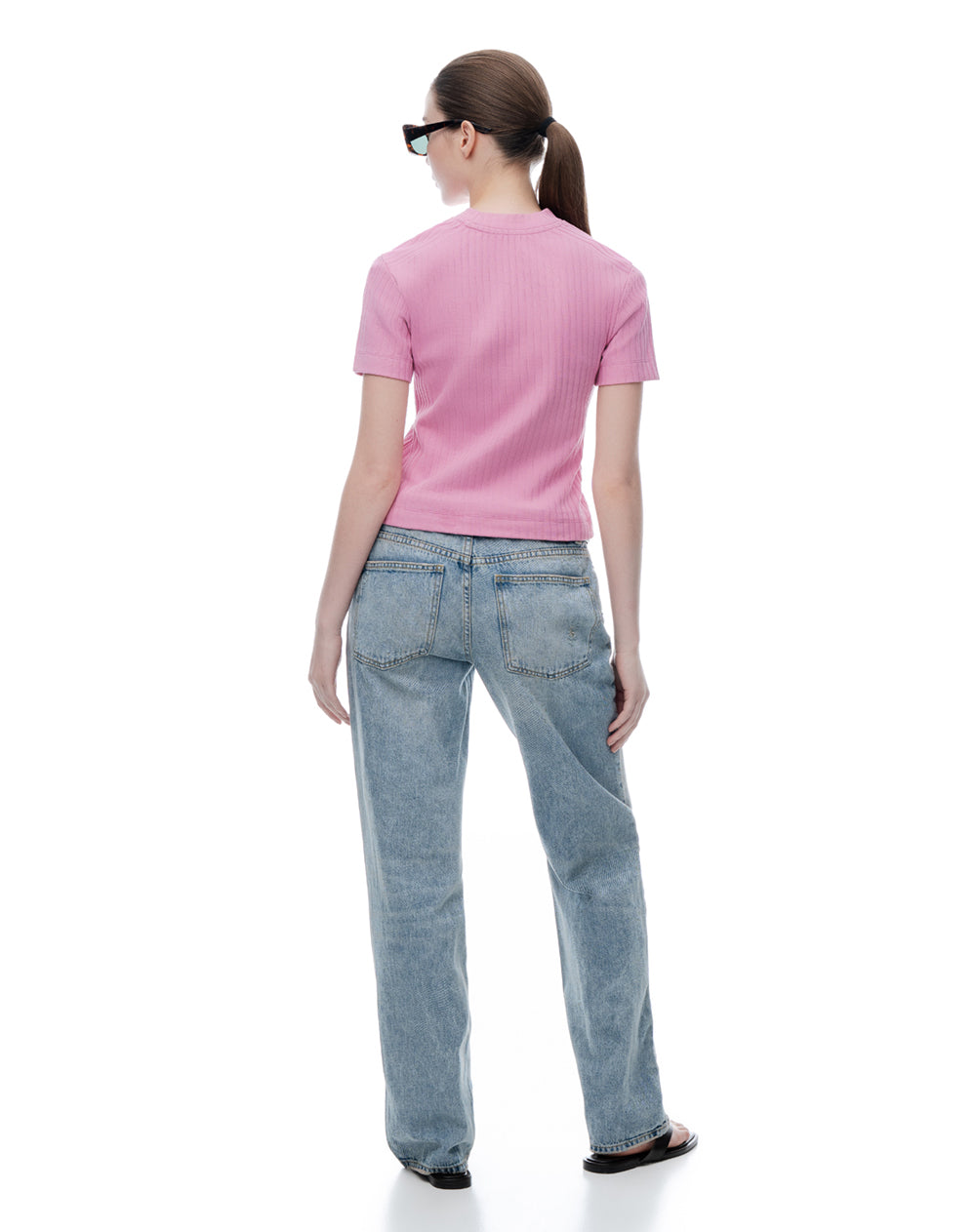 Camiseta slim fit manga corta rosada