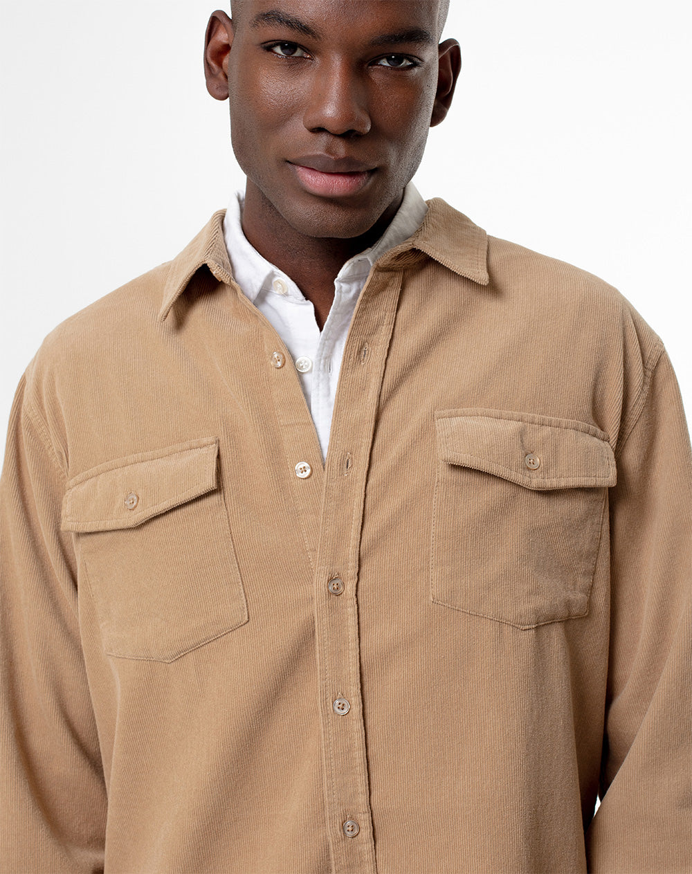 Camisa regular fit manga larga habana