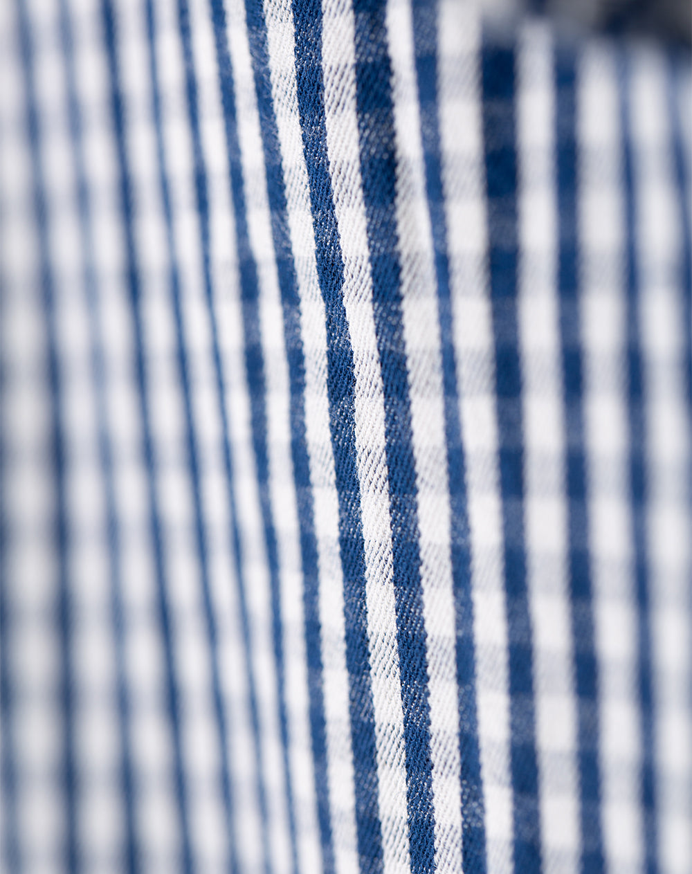 Camisa regular fit manga larga azul con cuadros