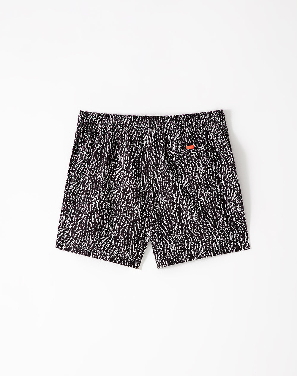 Bermuda negra estampada