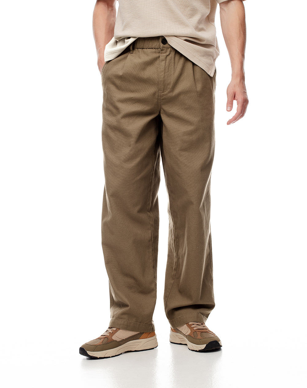 Pantalón recto liviano habano hombre