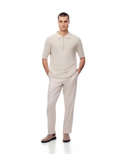 Pantalón regular tiro medio arena hombre