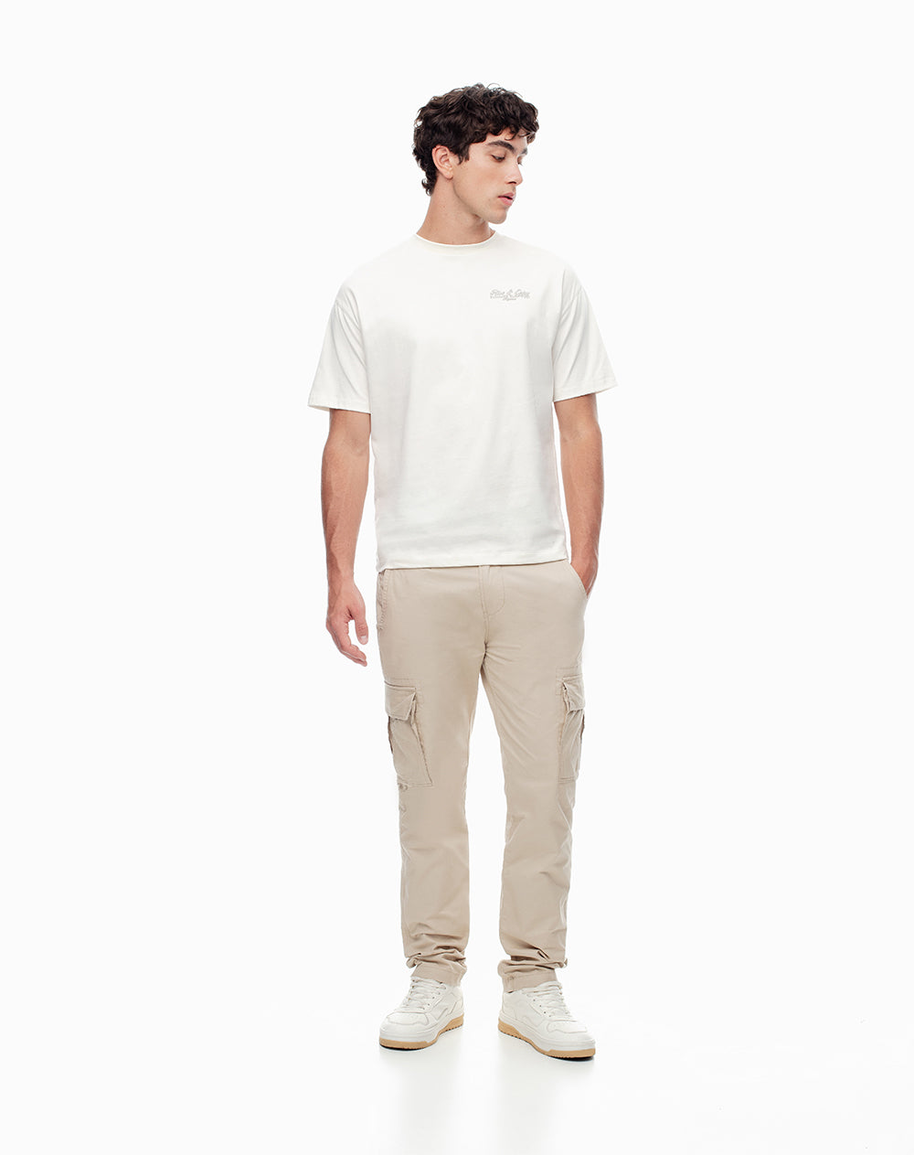 Camiseta regular fit manga corta vainilla