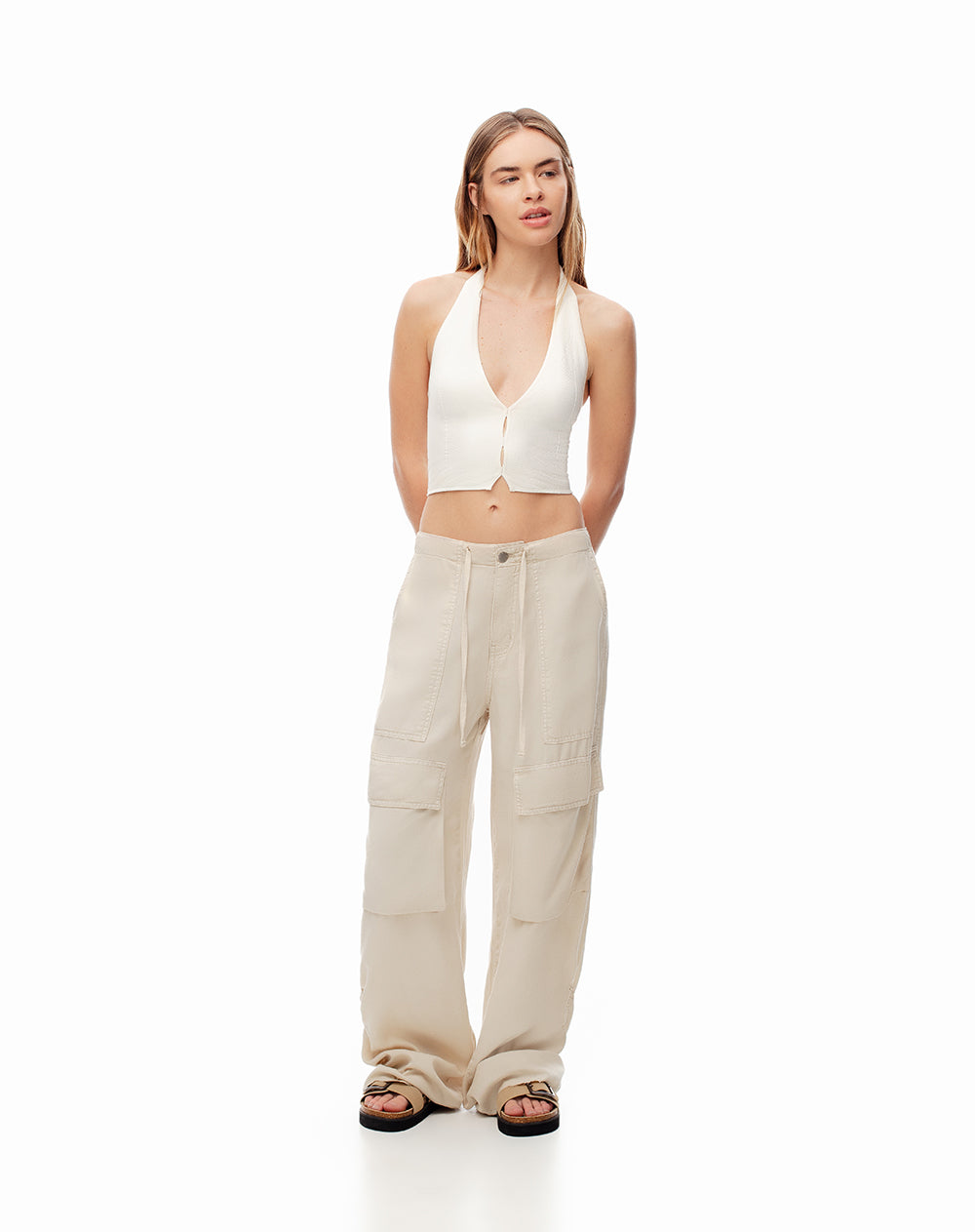 Pantalón cargo tiro medio algodón taupe para mujer