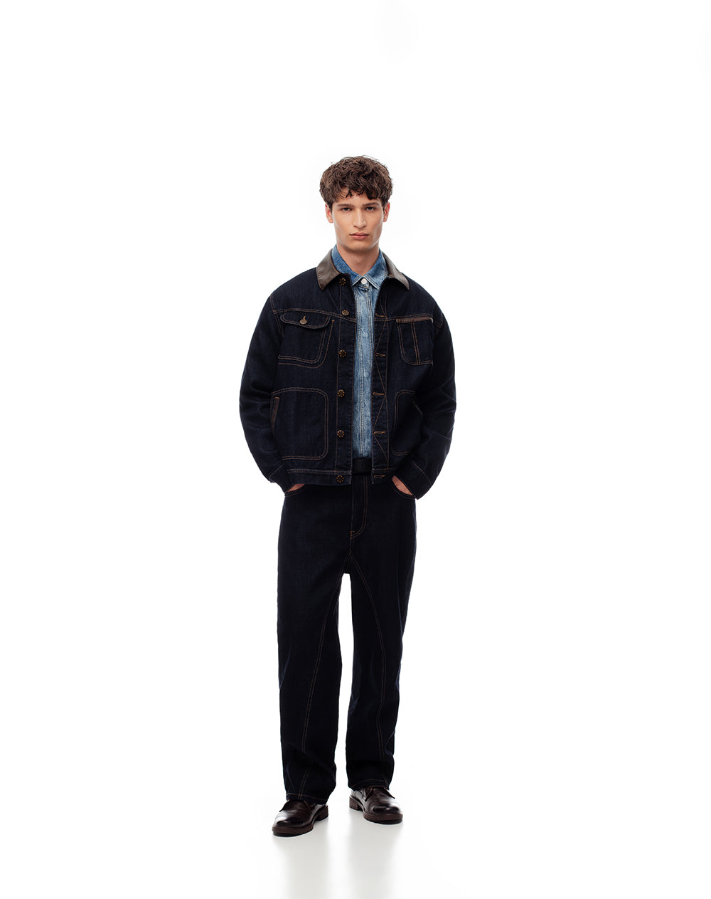 Chaqueta regular fit índigo oscuro