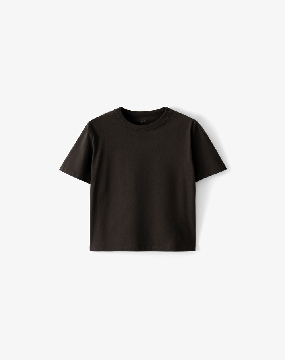 Camiseta regular manga corta café hombre