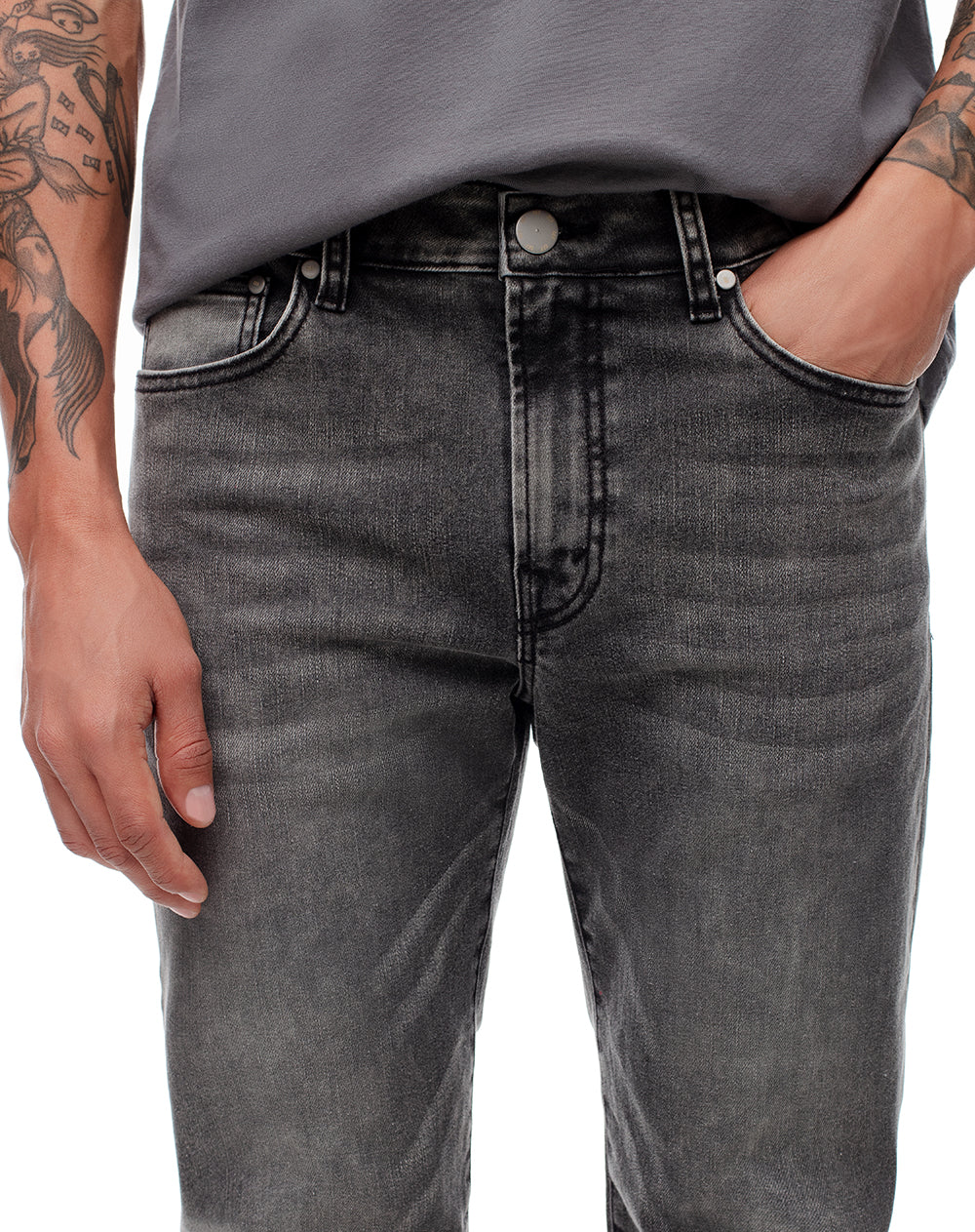 Jean straight 98% algodón gris hombre