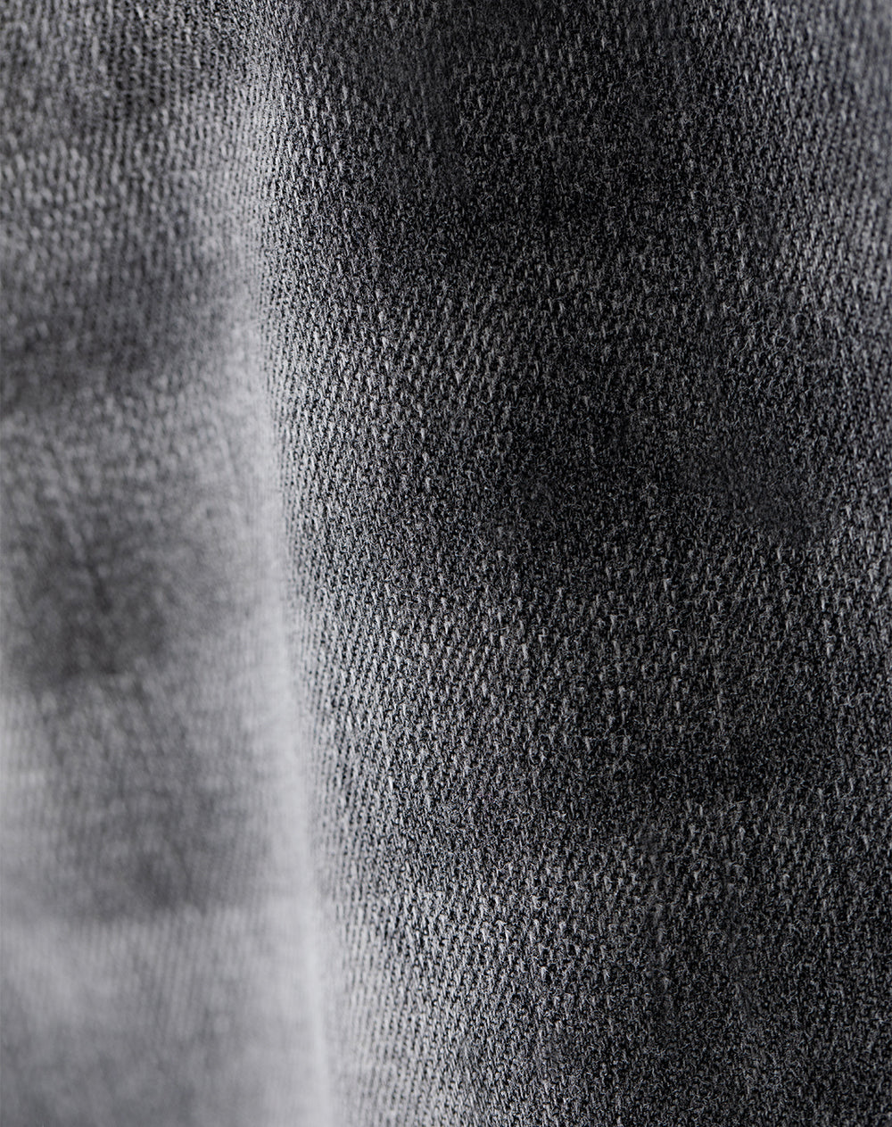 Jean straight 98% algodón gris hombre