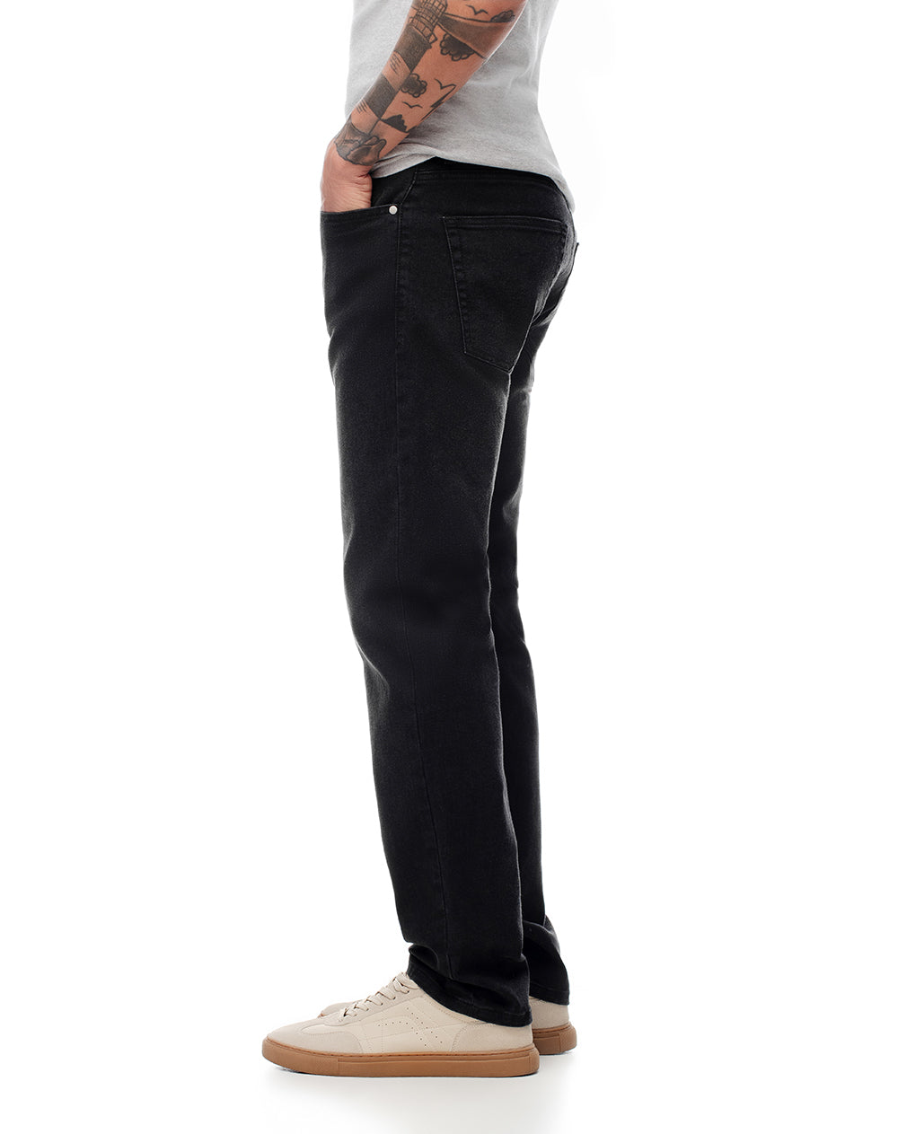 Jean slim fit tiro medio denim negro