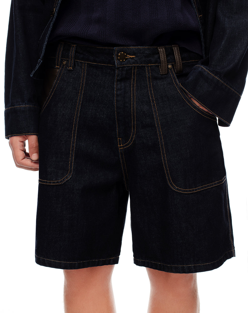 Bermuda regular índigo oscuro hombre