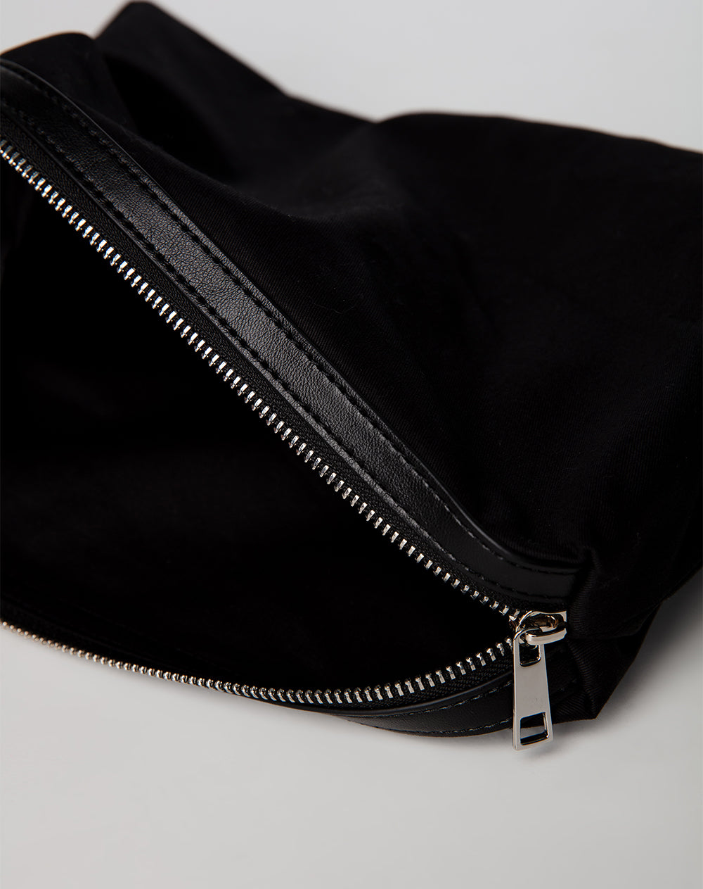 Bolso negro