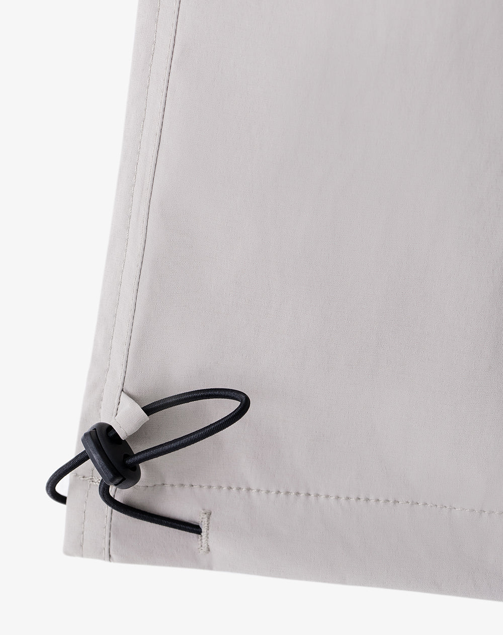Pantalón loose fit tiro medio taupe