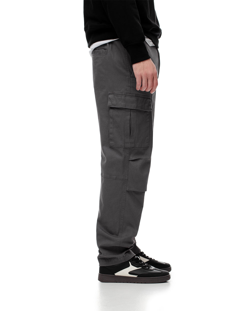 Cargo regular fit tiro medio gris