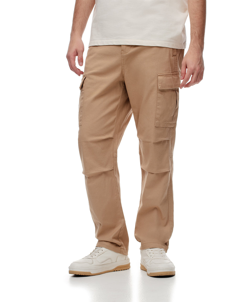 Pantalón regular fit tiro medio habano