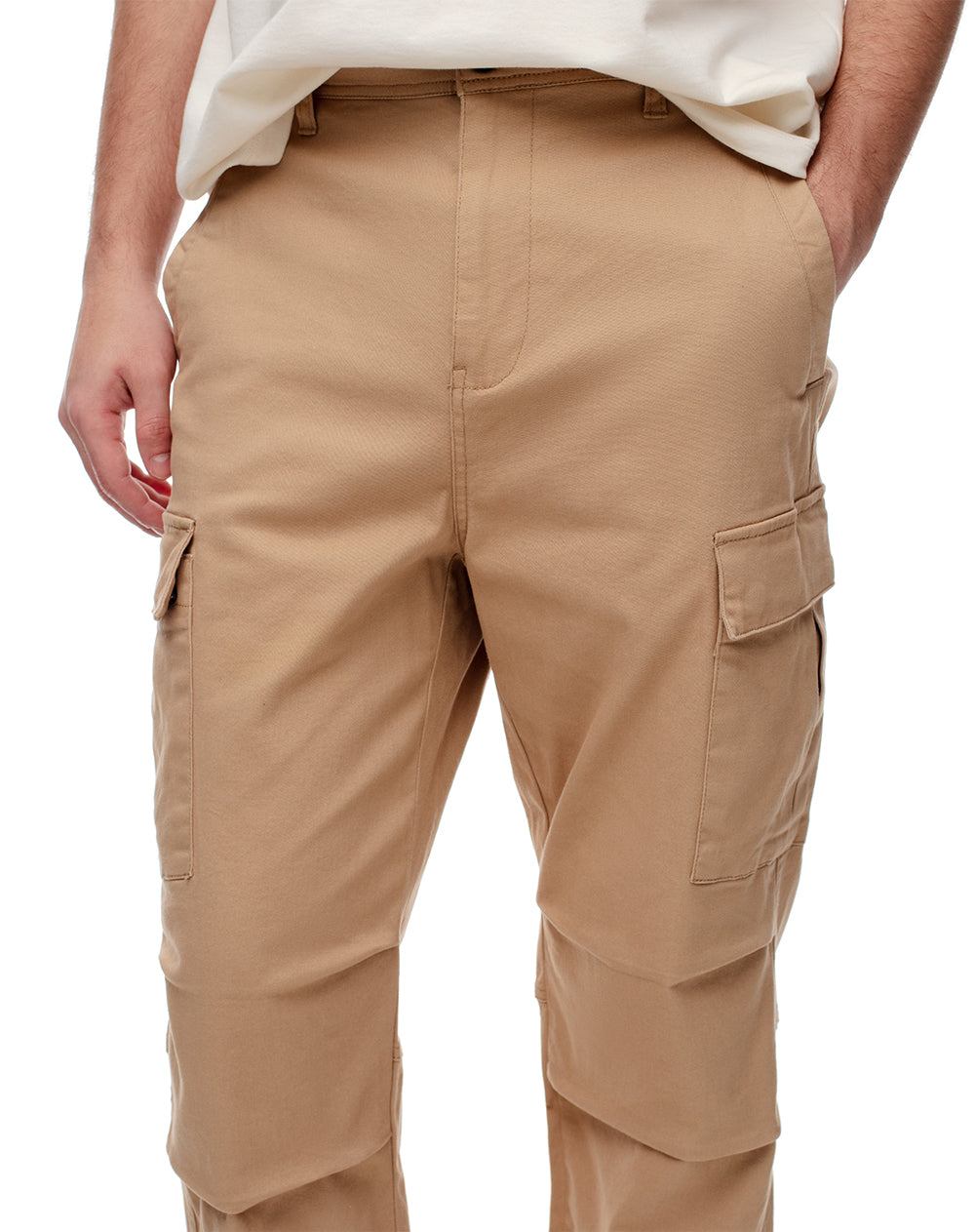Pantalón regular fit tiro medio habano