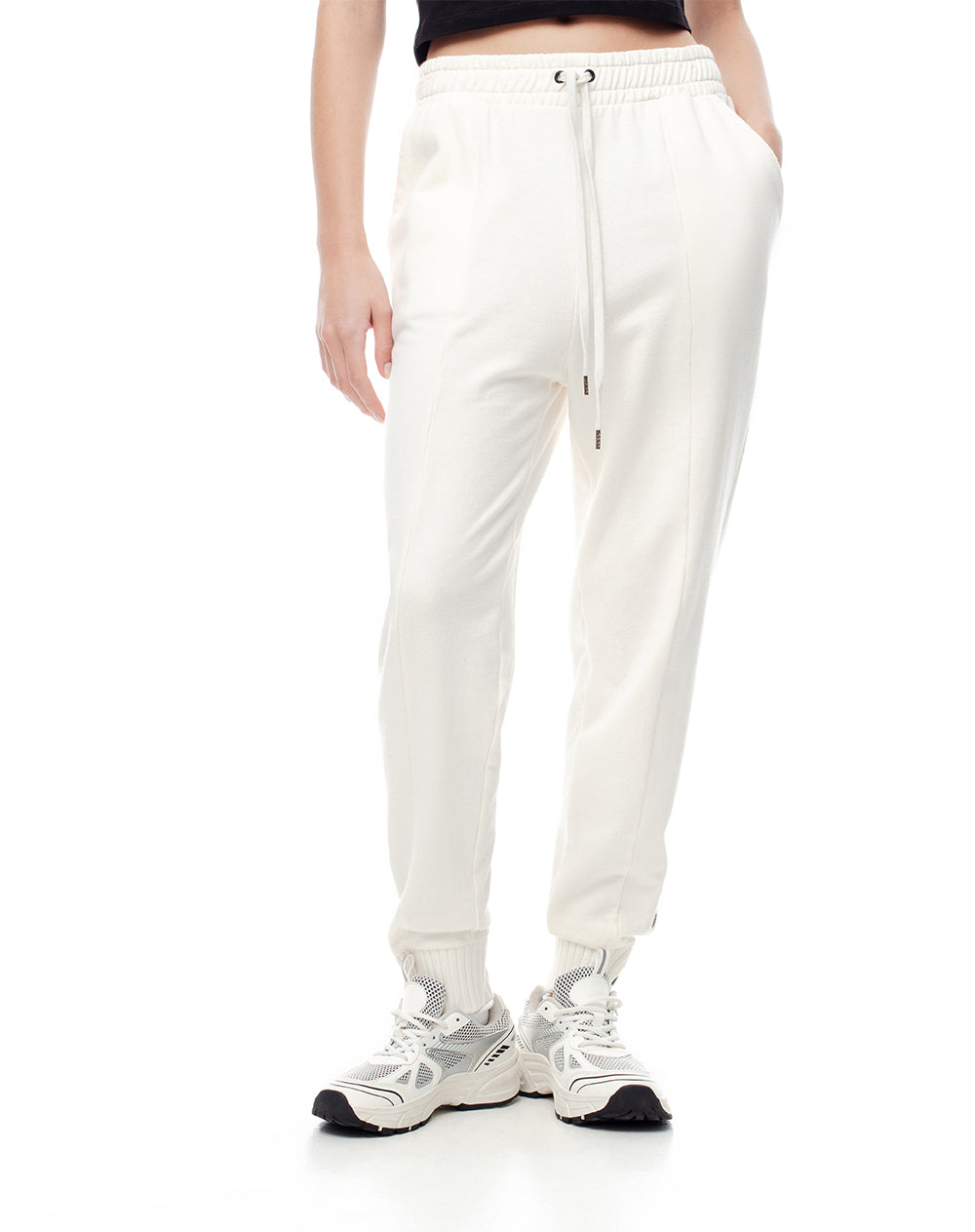 Jogger slim fit tiro medio habano