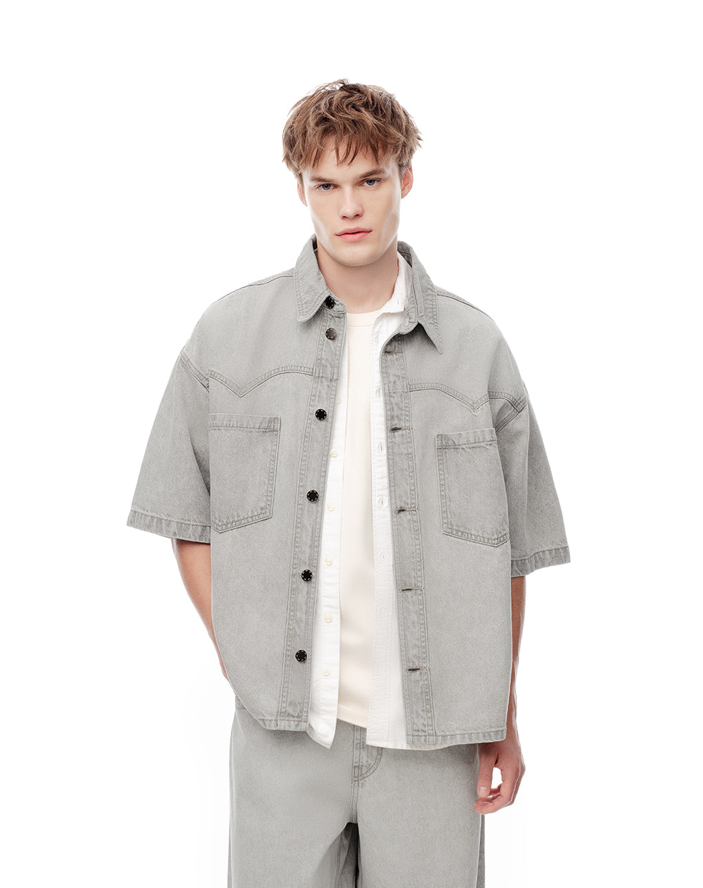 Camisa manga corta regular 100% algodón gris hombre
