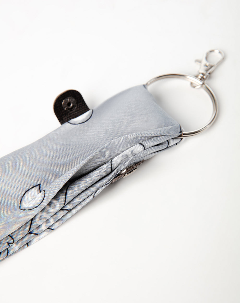 Charms pañoleta gris