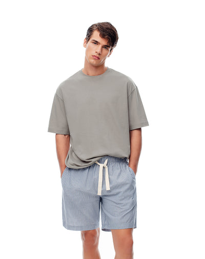 Bermuda regular fit azul con rayas