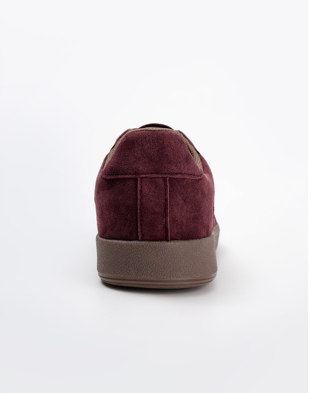 Tenis casuales tipo gamuza vinotinto hombre