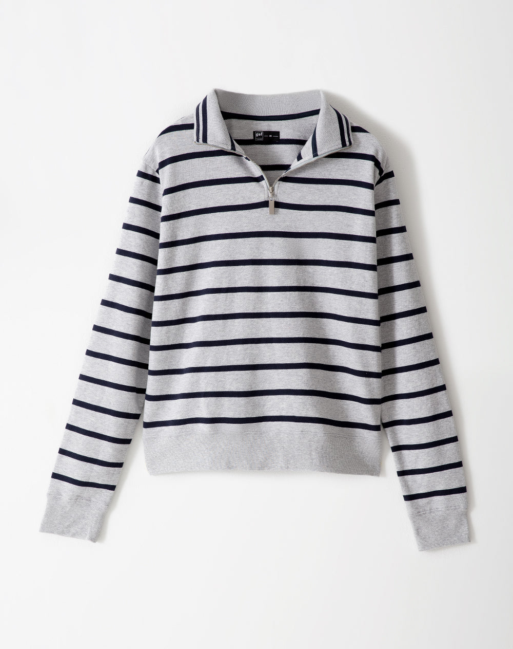 Buzo regular fit gris jaspe rayas