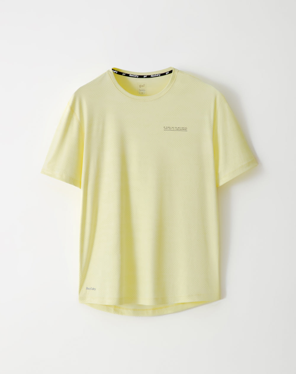 Camiseta slim fit manga corta amarillo estampado