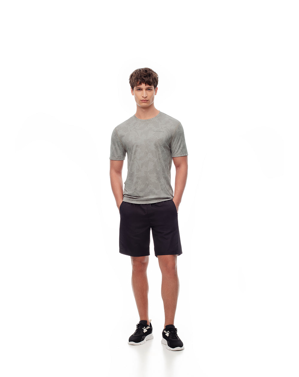 Camiseta deportiva control humedad gris hombre