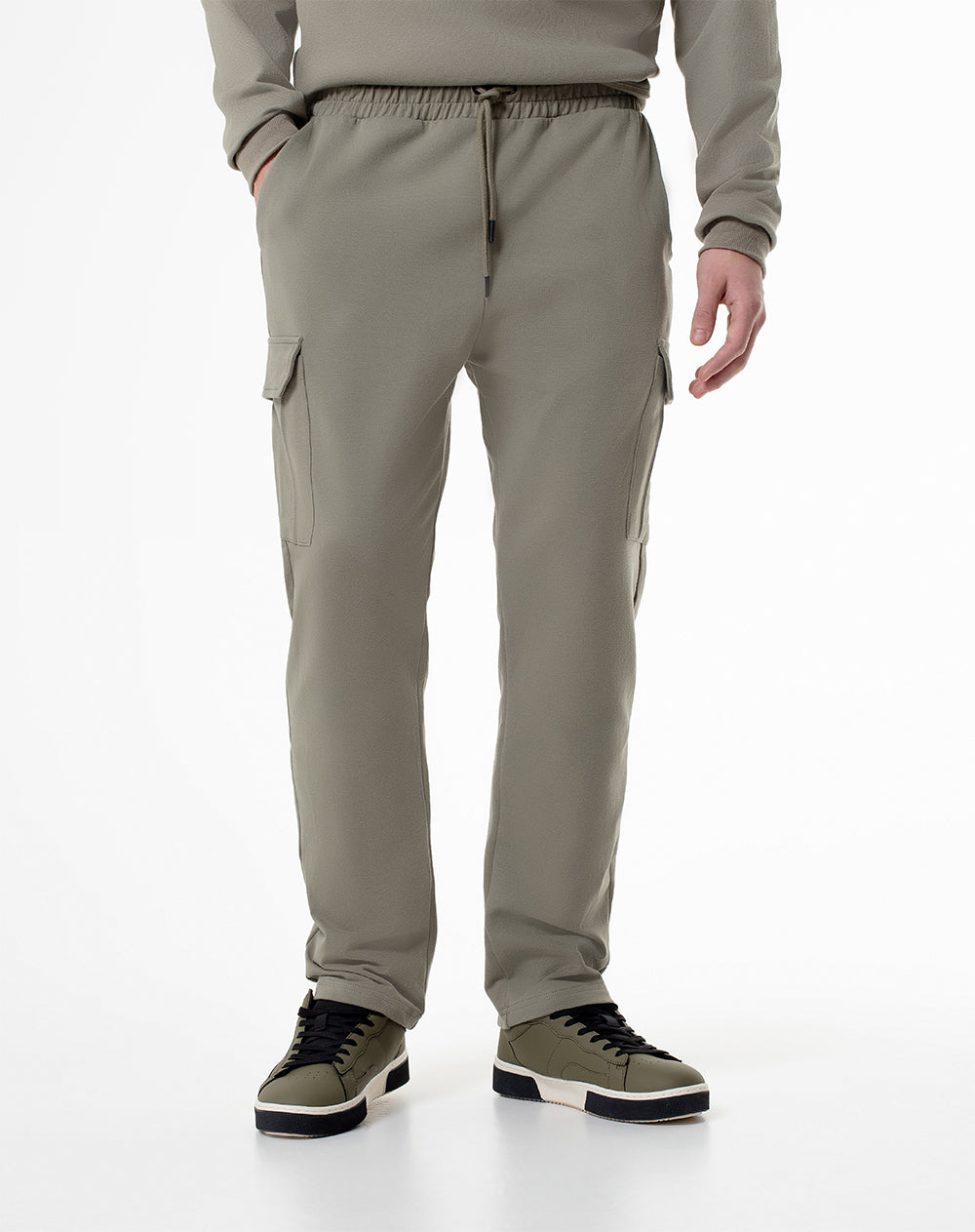 Jogger regular fit tiro medio verde