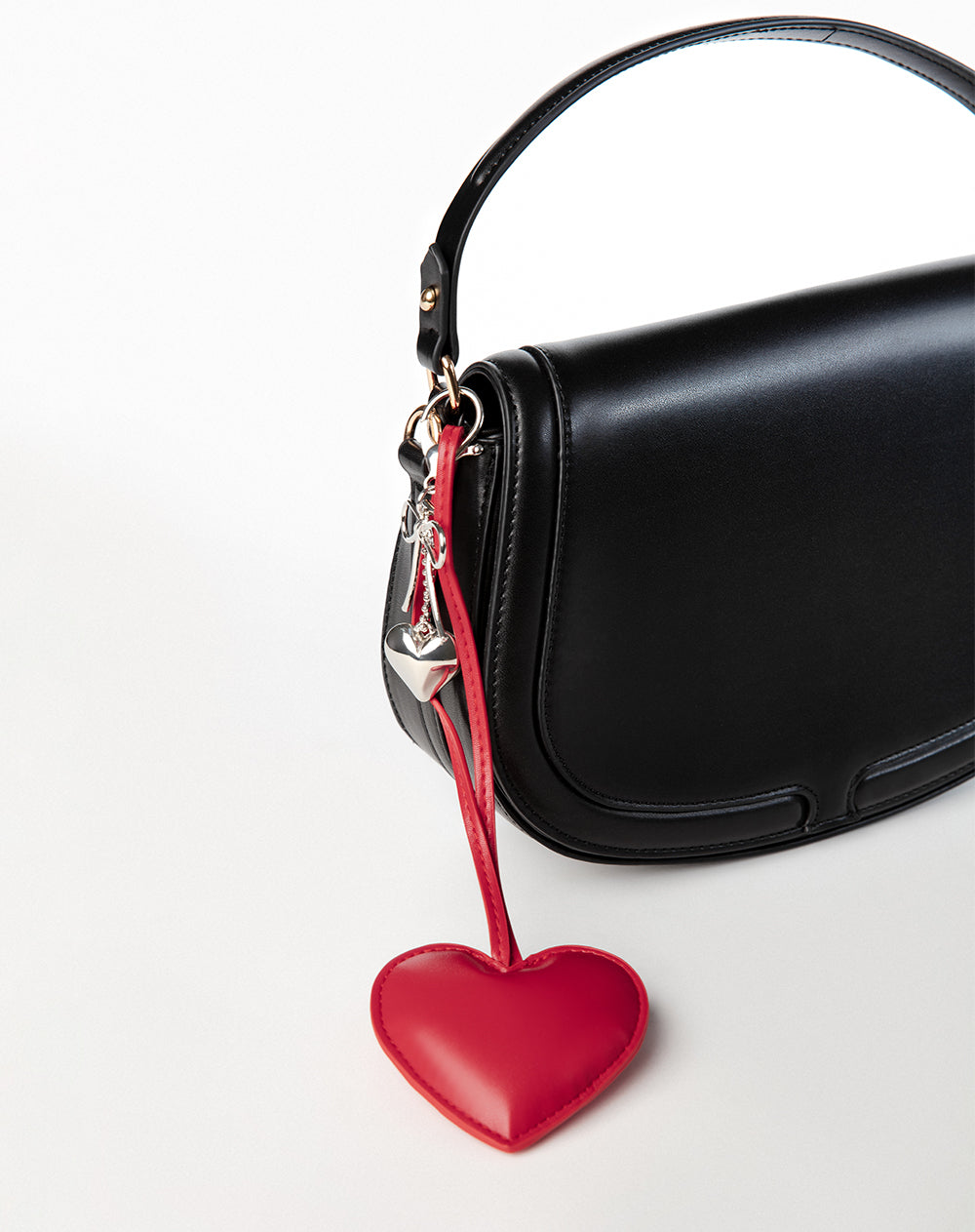 Charms corazón rojo