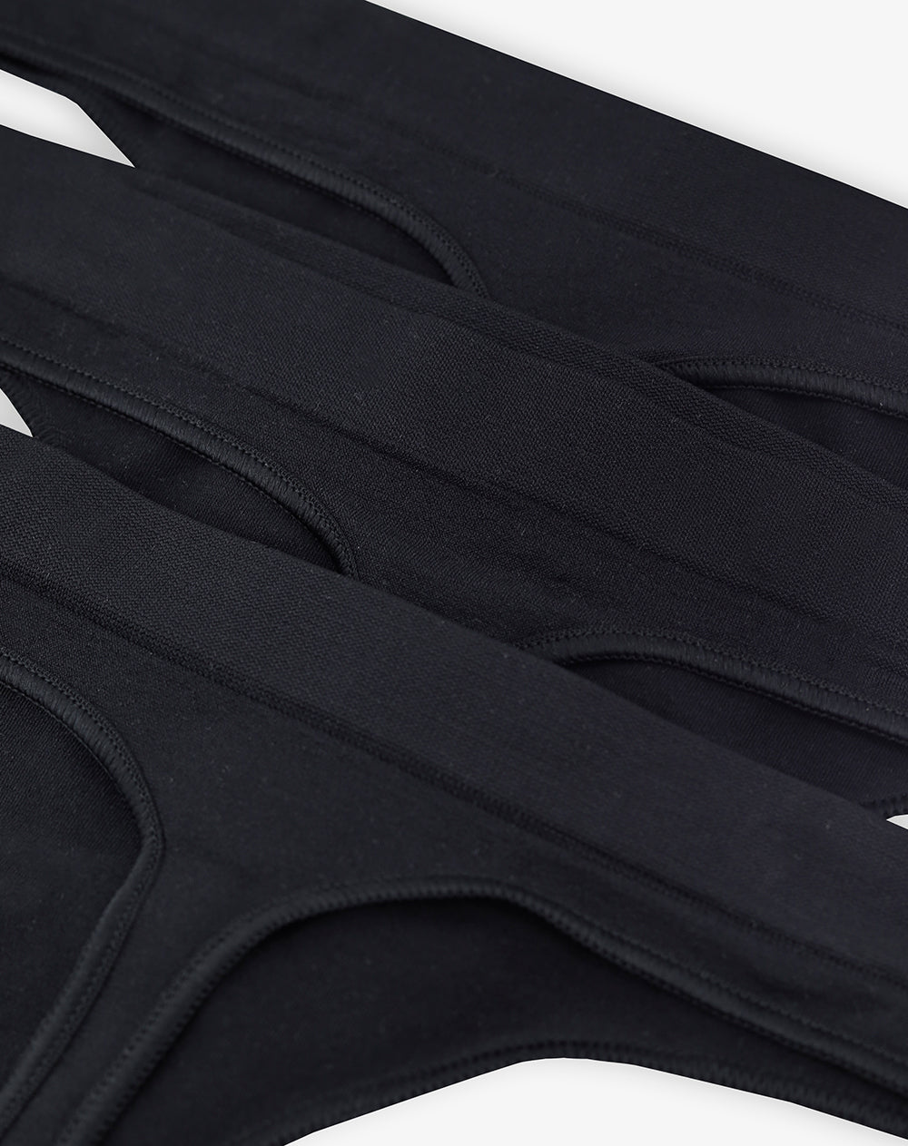 Panty tipo tanga seamless tiro medio x3unds negro mujer