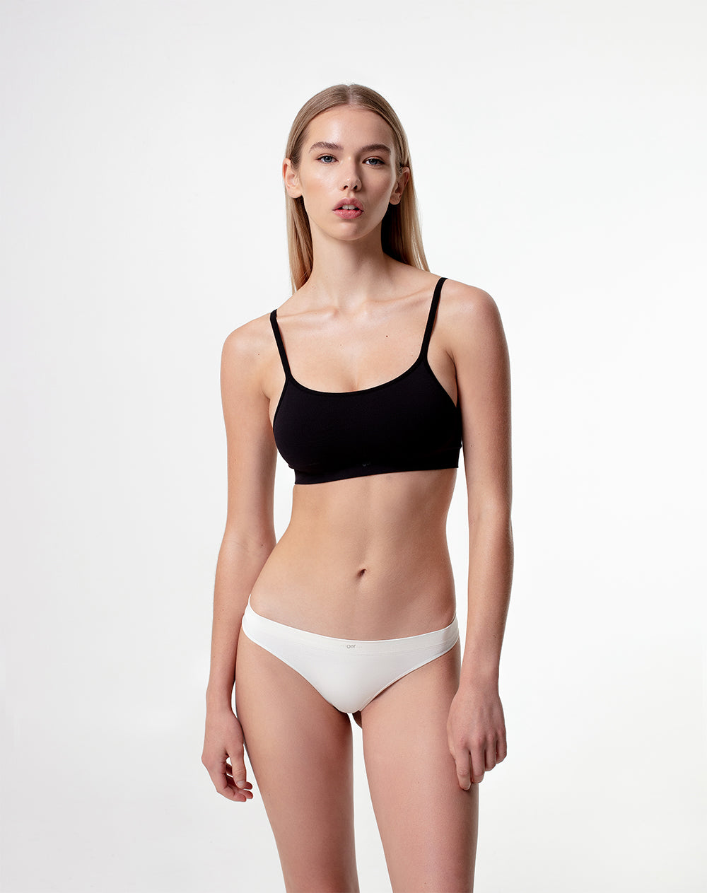 3 pantys Dax brasilero en seamless tiro medio surtido