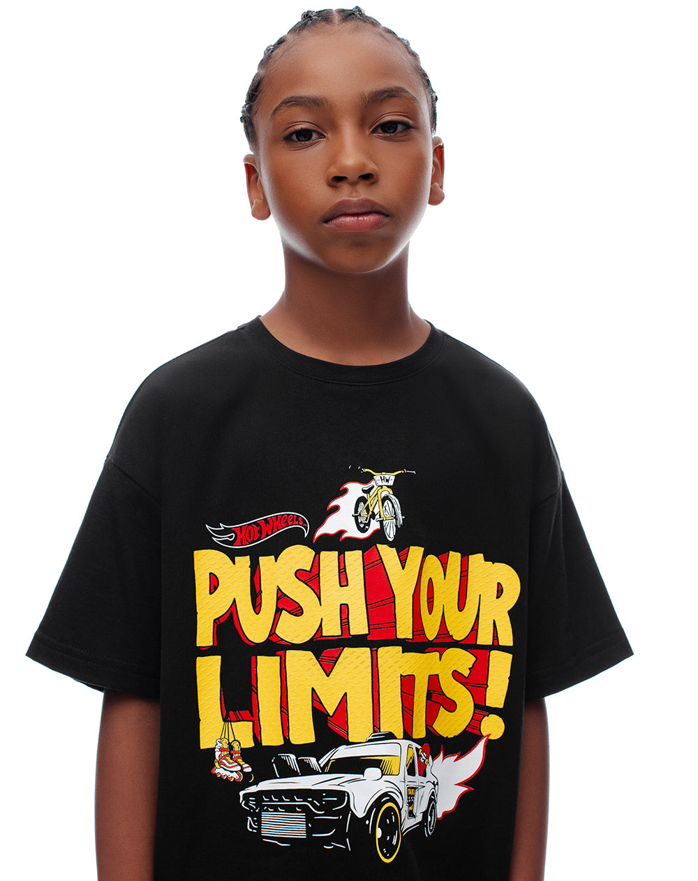 Camiseta regular fit manga corta negra