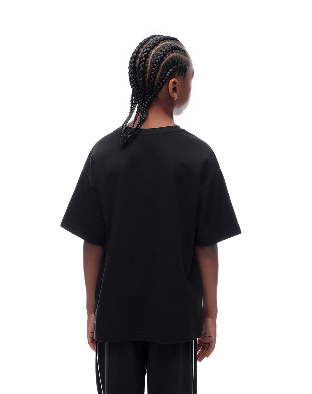 Camiseta regular fit manga corta negra