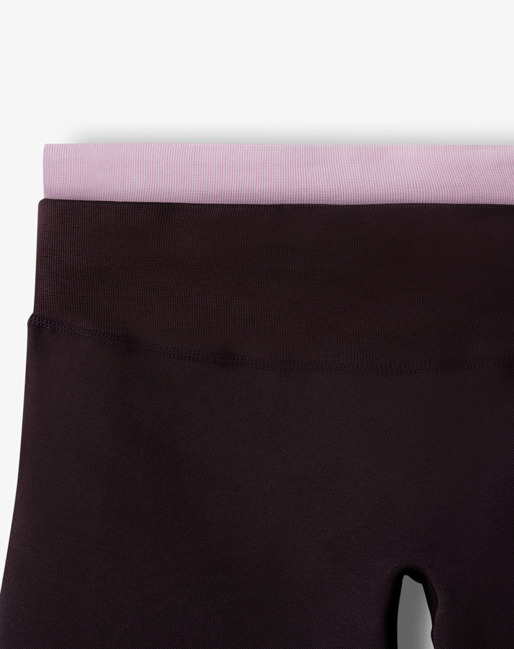Short deportivo vino tinto mujer
