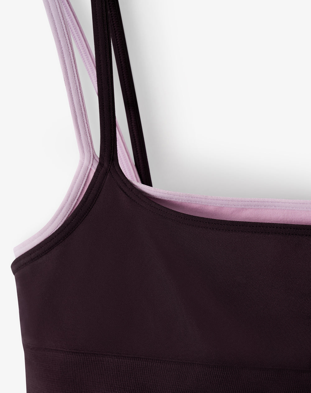 Top deportivo soporte medio vino tinto mujer