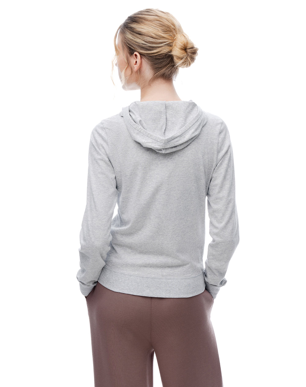Buzo slim gris mujer