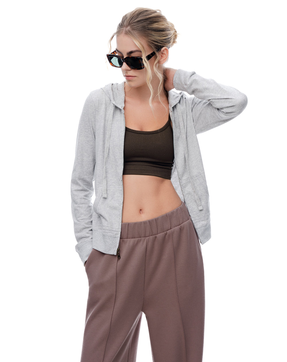 Buzo slim gris mujer