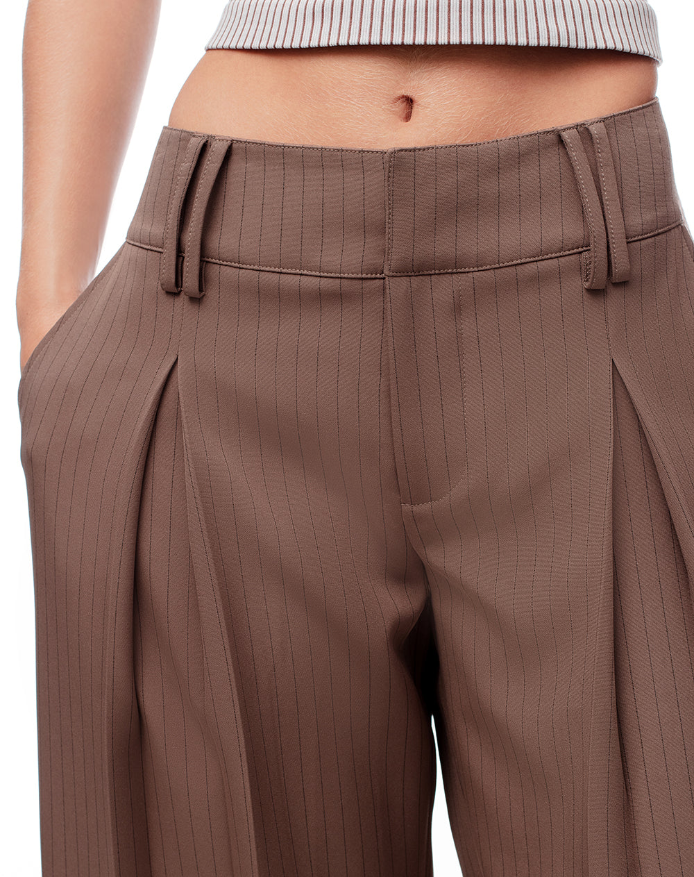 Pantalón wide leg tiro bajo café mujer