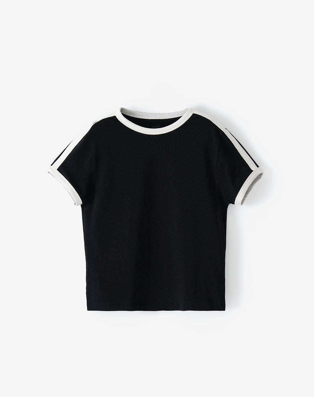 Camiseta slim fit manga corta negra