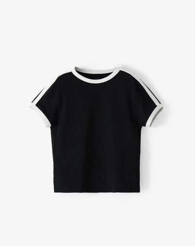Camiseta slim fit manga corta negra
