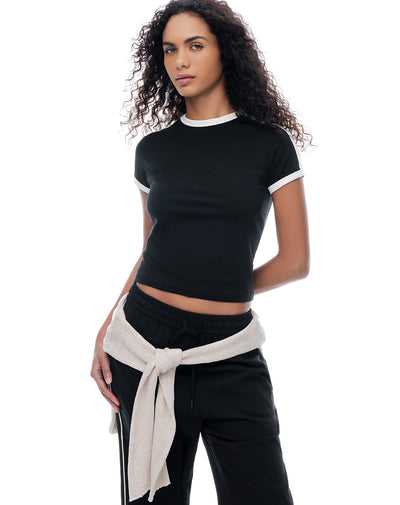 Camiseta slim negra mujer