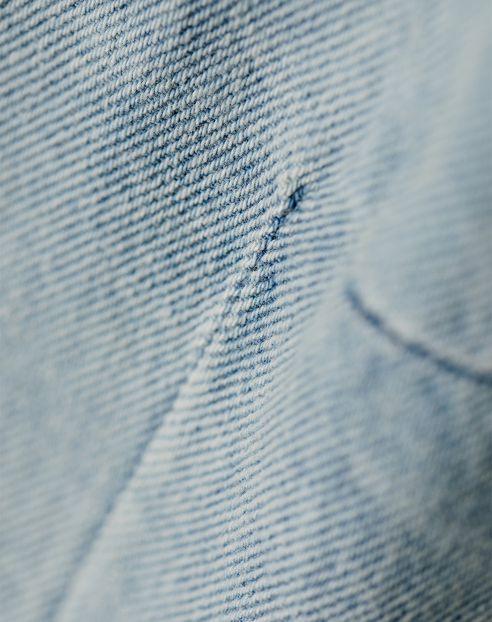 Jean baggy tiro alto elático interno indigo claro para niña