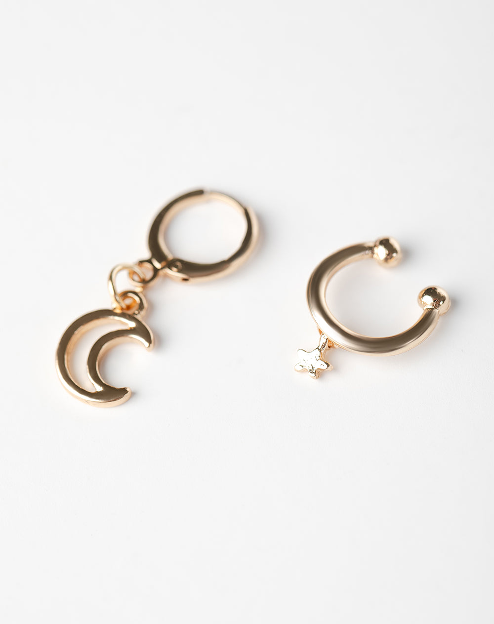 Pack 8 Aretes dorados surtidos