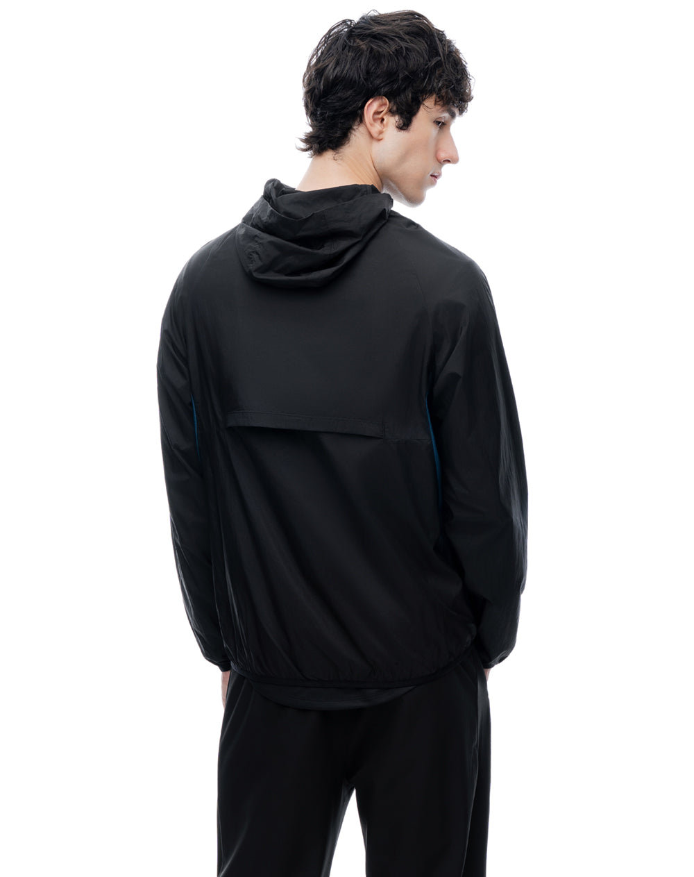 Chaqueta regular liviana negro hombre