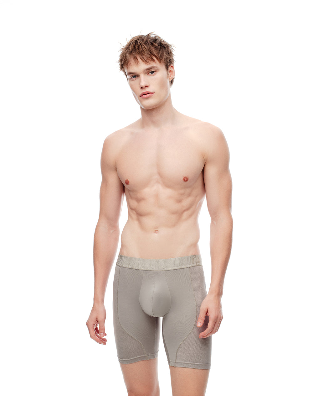 Bóxer deportivo largo control humedad café