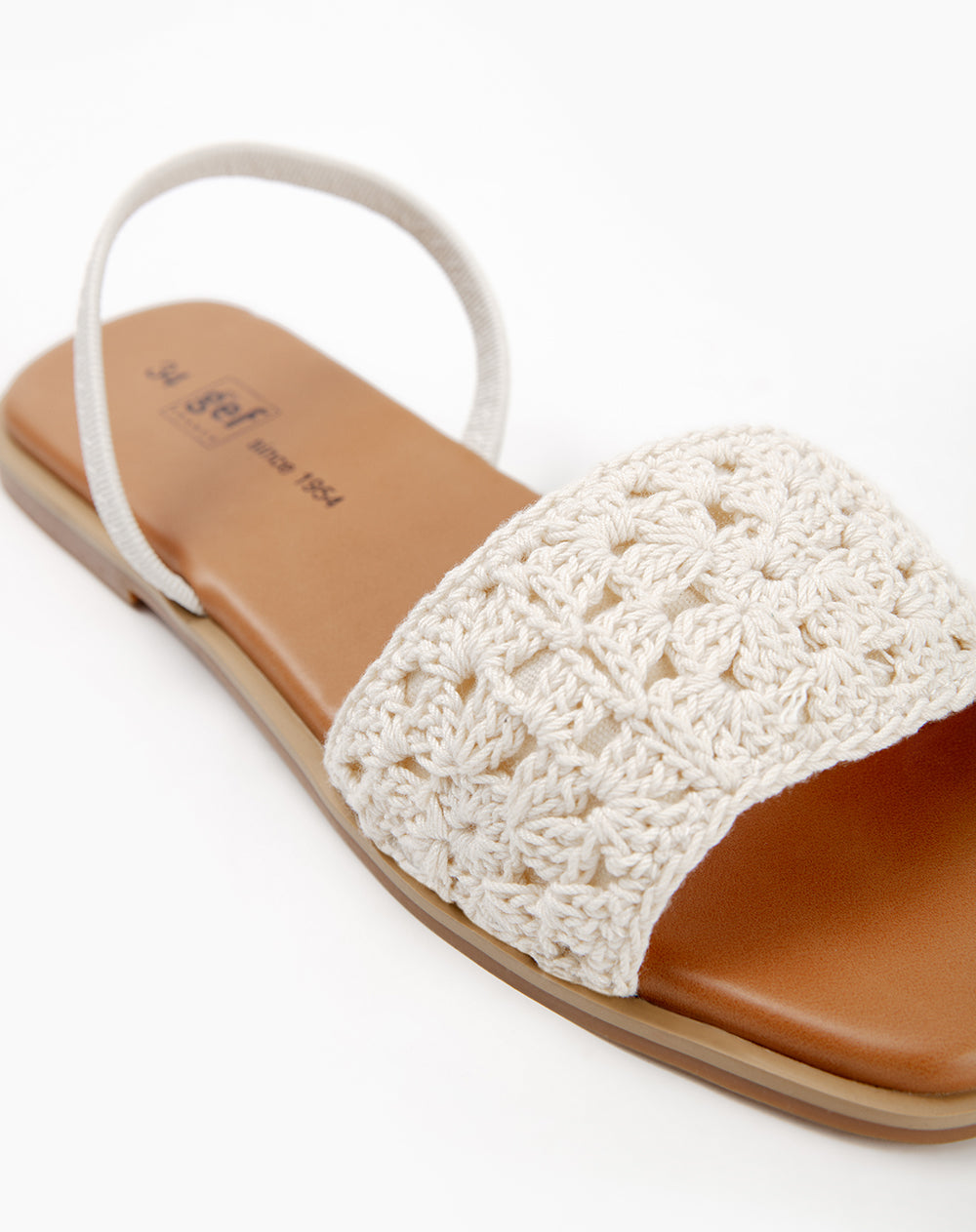 Sandalias planas crudo niña