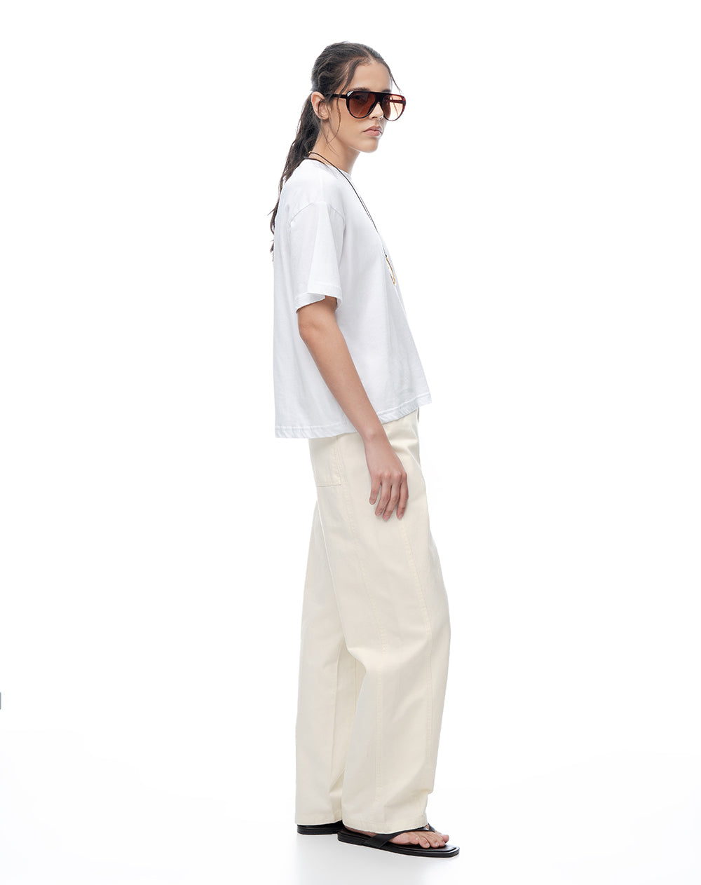 Pantalón loose tiro medio en drill habano mujer