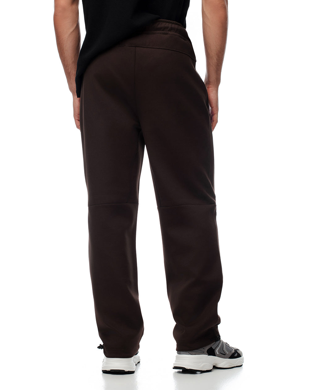 Pantalón relax secado rápido chocolate hombre