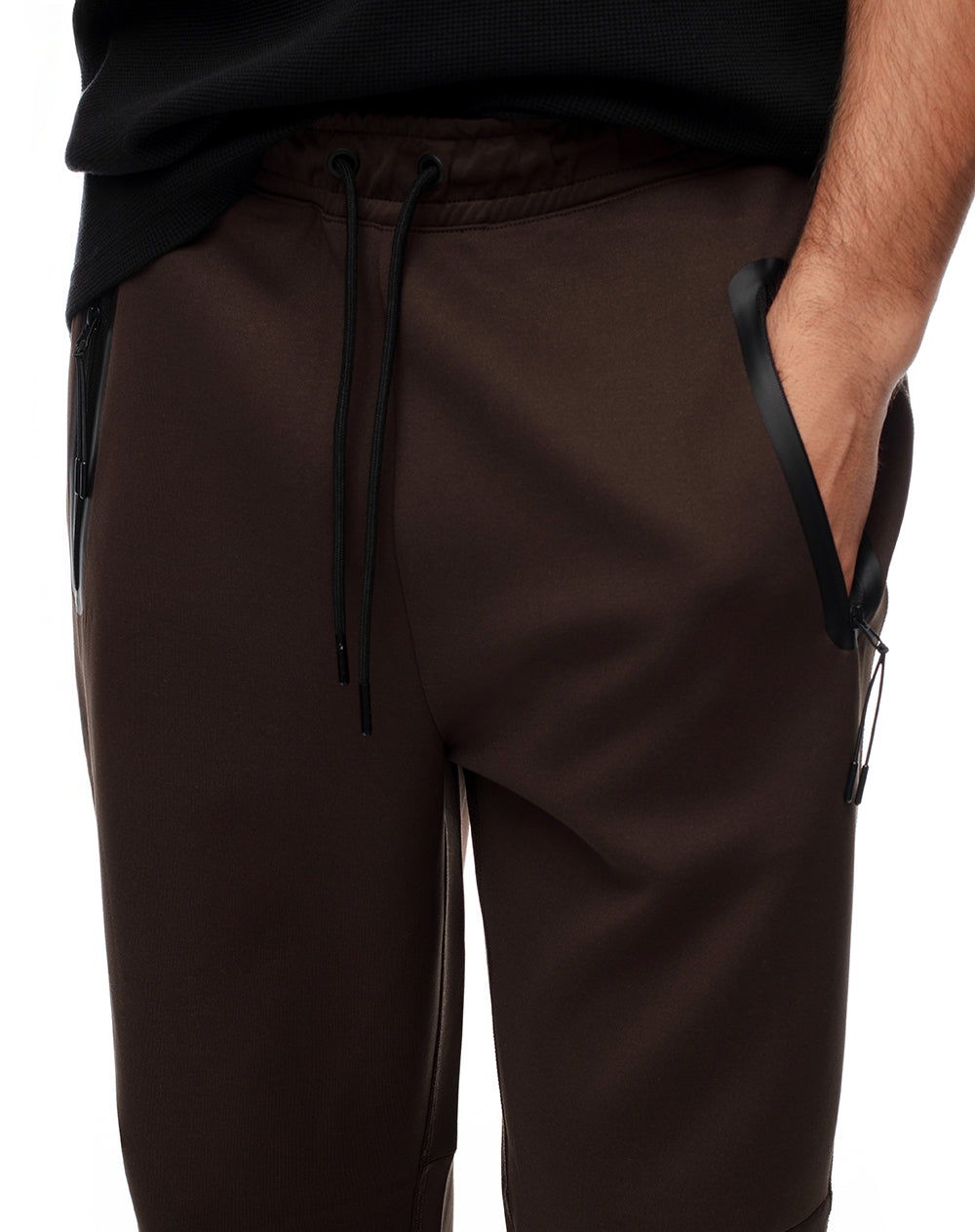 Pantalón relax secado rápido chocolate hombre